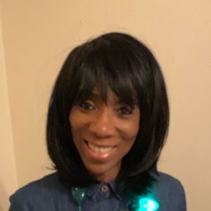 Meet your Posher, Angie